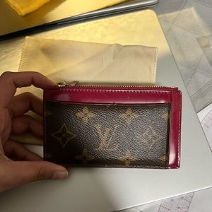 Louis Vuitton Zip Up Card Holder